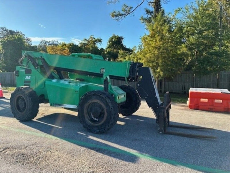 Used 2016 SKYTRAK 6042 Telehandler Forklift, photo 4