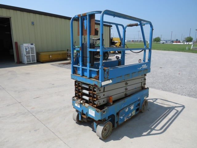 Used 2015 GENIE GS-1930 Scissor Lift