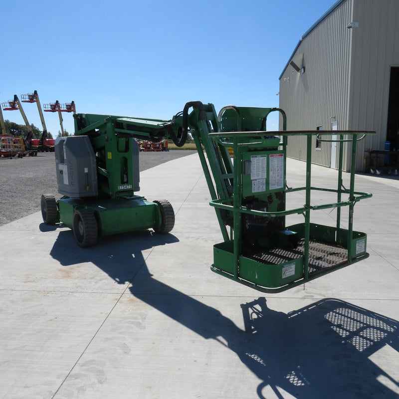 Used 2016 GENIE Z-34/22N Articulating Boom Lift, photo 4