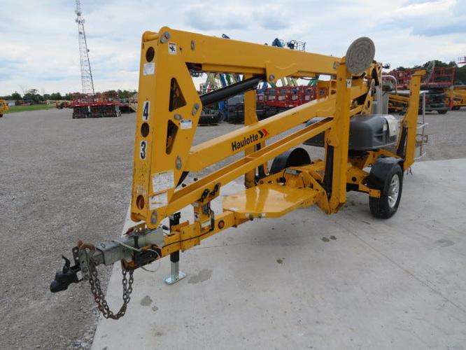 Used 2017 HAULOTTE 4527A Towable Boom Lift, photo 2