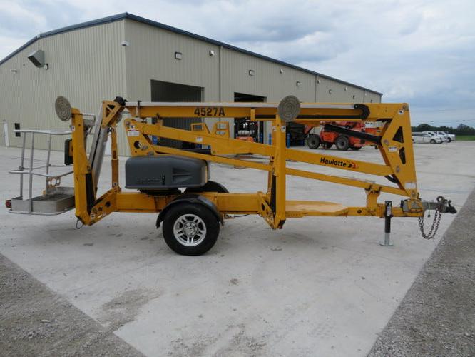Used 2017 HAULOTTE 4527A Towable Boom Lift, photo 5