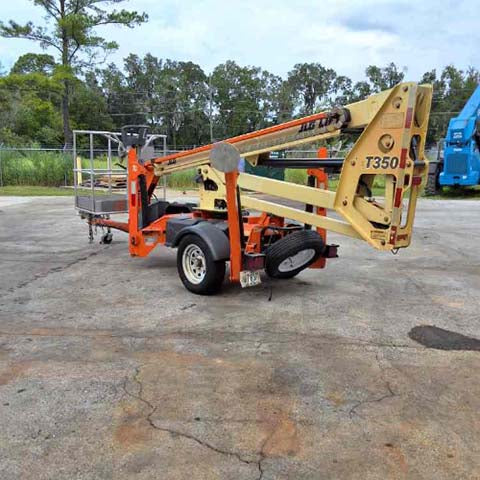 Used 2018 JLG T350 Towable Boom Lift