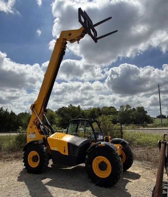 Used 2019 JCB 507-42 Telehandler Forklift, photo 4