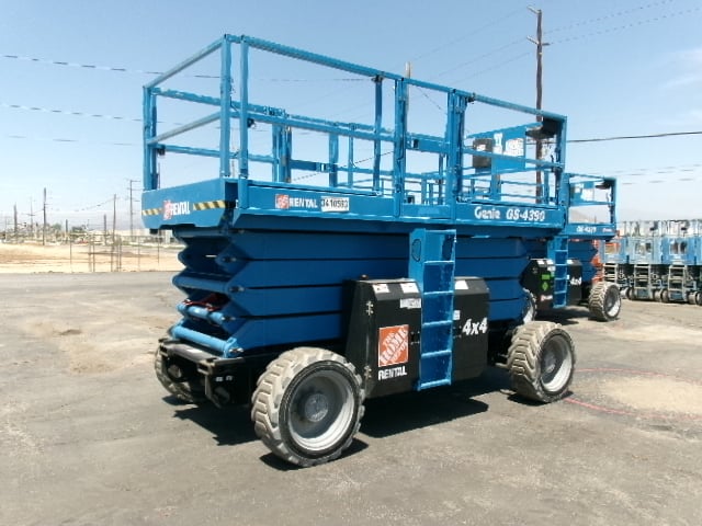 Used 2022 GENIE GS-4390 RT Scissor Lift