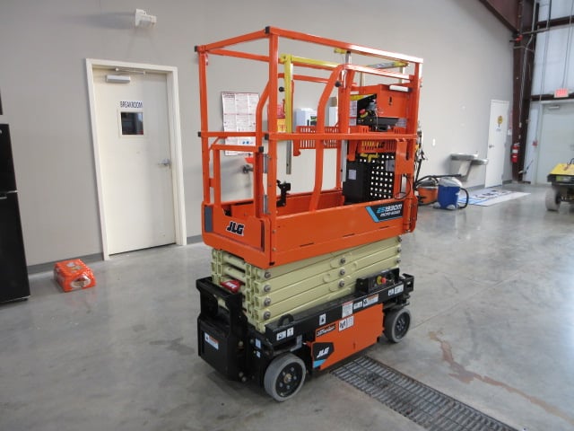 New 2026 JLG ES1930M Scissor Lift