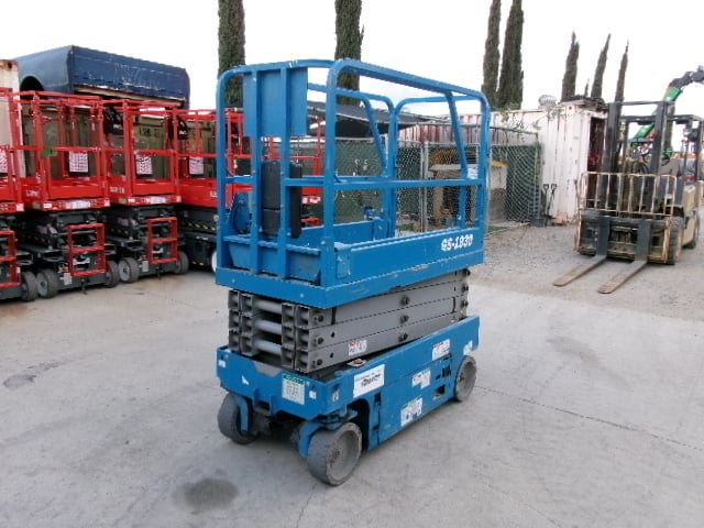 Used 2017 GENIE GS-1930 Scissor Lift