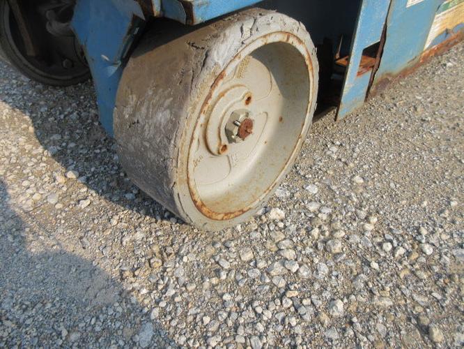 Used 2018 GENIE GS-1930 Scissor Lift, photo 5