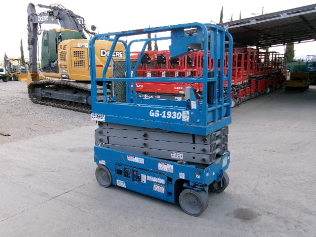 Used 2017 GENIE GS-1930 Scissor Lift