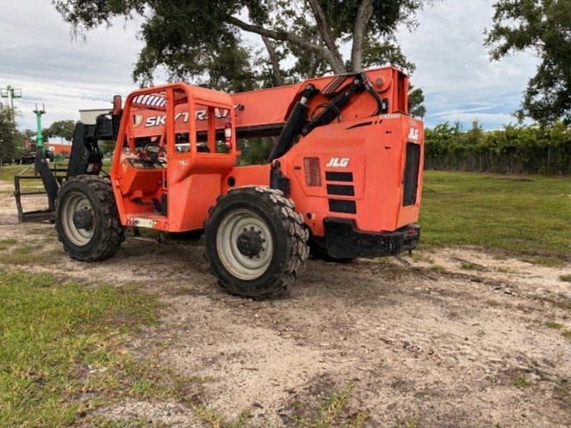 Used 2018 SKYTRAK 10054 Telehandler Forklift, photo 2