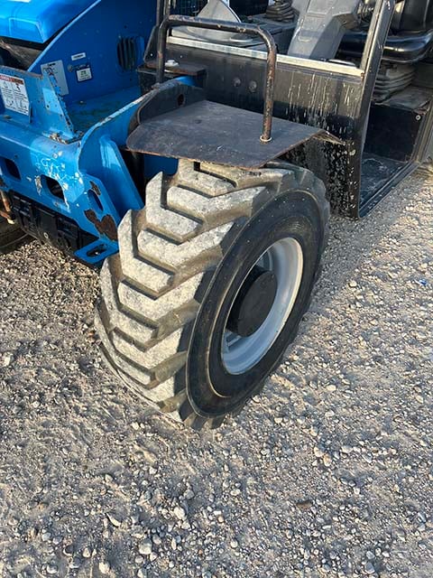 Used 2018 GENIE GTH-5519 Telehandler Forklift