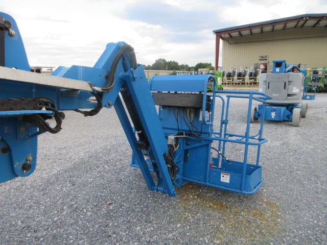Used 2016 GENIE Z-45/25J DC Articulating Boom Lift