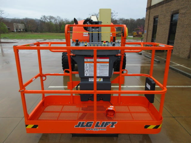 New 2025 JLG 450AJ Articulating Boom Lift