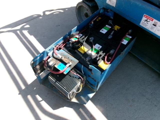 Used 2015 GENIE GS-1930 Scissor Lift