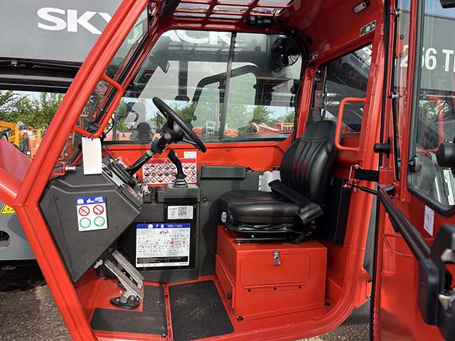 New 2025 SKYJACK SJ1256 THS Telehandler Forklift