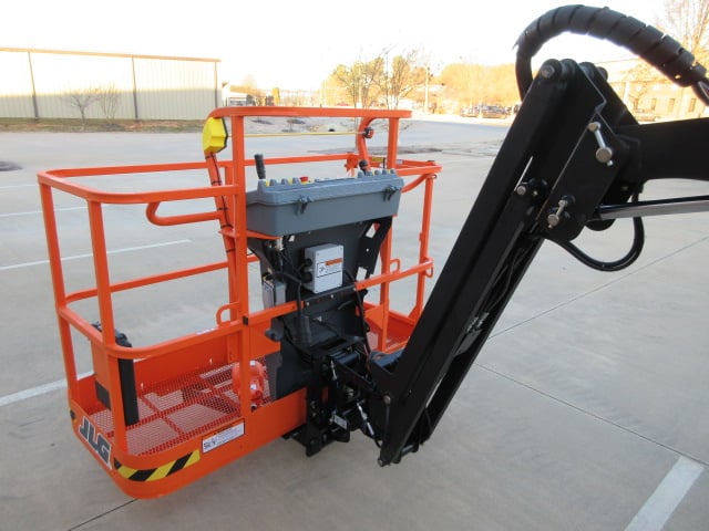 New 2026 JLG 450AJ Articulating Boom Lift
