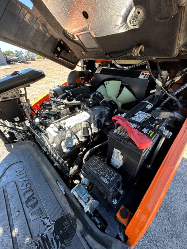Used 2021 DOOSAN GC25S-9 Straight Mast Forklift
