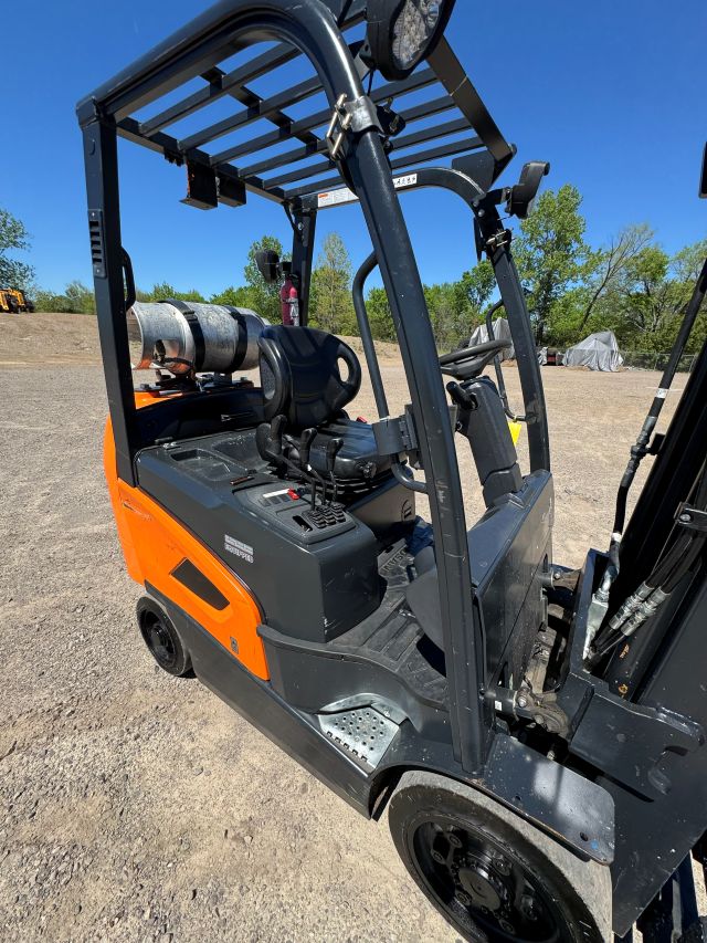 Used 2021 DOOSAN GC25S-9 Straight Mast Forklift