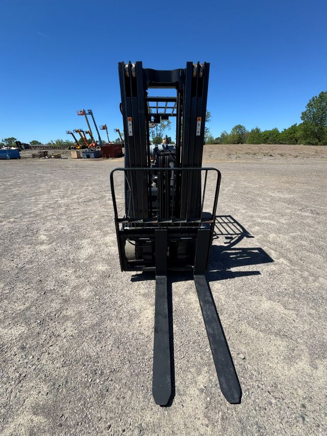 Used 2021 DOOSAN GC30S-9 Straight Mast Forklift