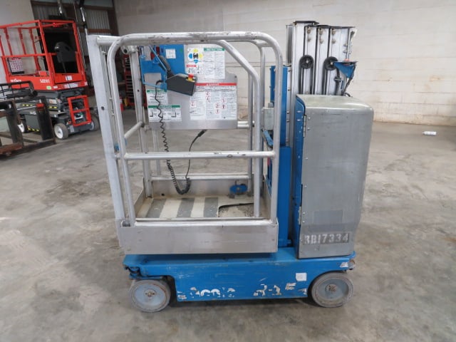 Used 2017 GENIE GR-15 Vertical Mast Boom Lift
