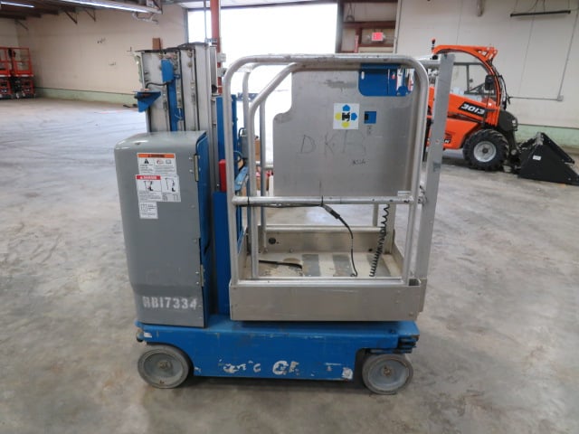 Used 2017 GENIE GR-15 Vertical Mast Boom Lift