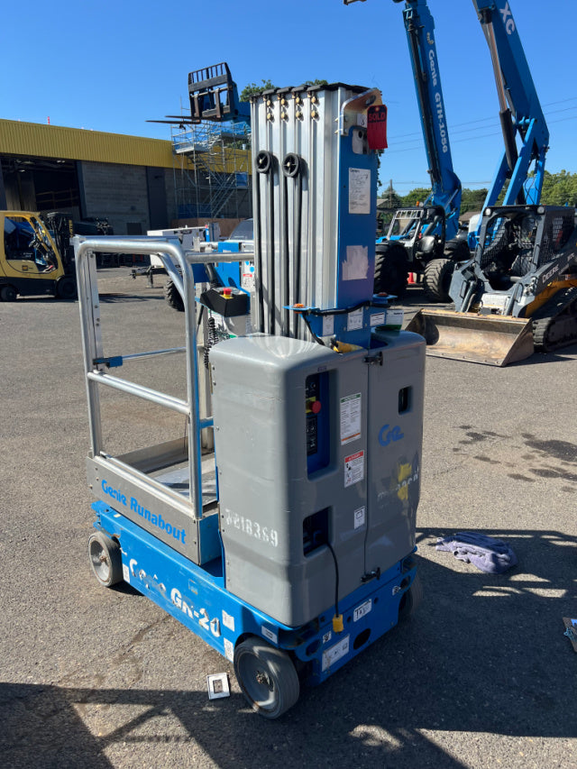 Used 2018 GENIE GR-20 Vertical Mast Boom Lift