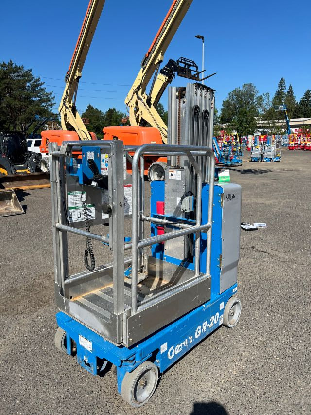 Used 2018 GENIE GR-20 Vertical Mast Boom Lift