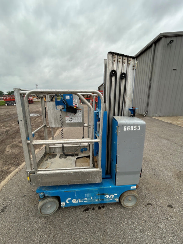 USED VERTICAL MAST LIFTS