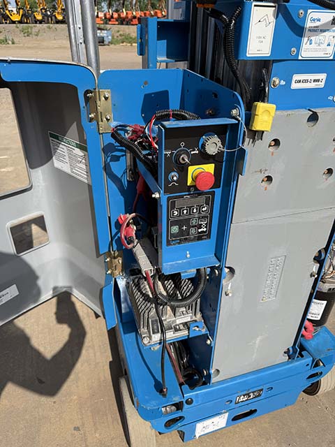 Used 2021 GENIE GR-20 Vertical Mast Boom Lift