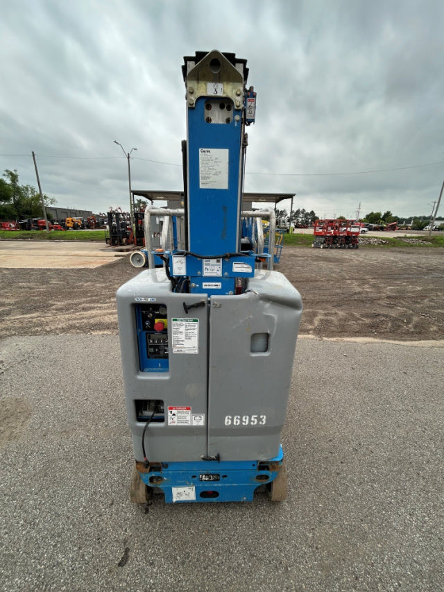 Used 2021 GENIE GR-20 Vertical Mast Boom Lift
