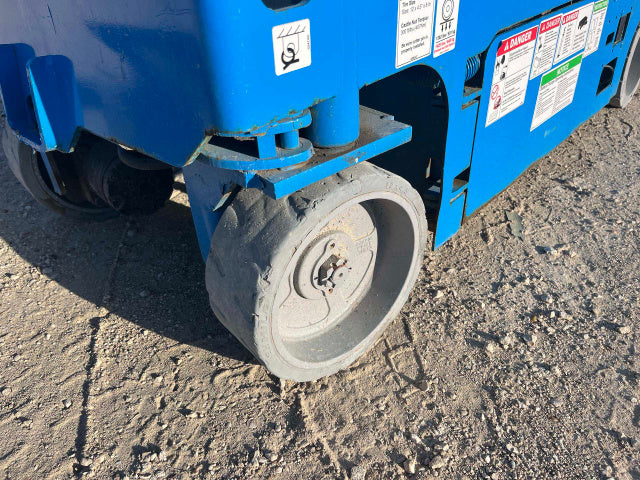 Used 2015 GENIE GS-1930 Scissor Lift
