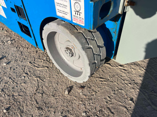 Used 2015 GENIE GS-1930 Scissor Lift