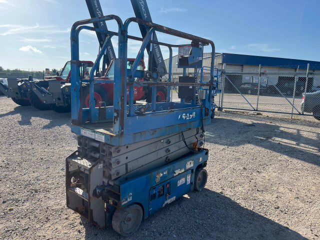 Used 2015 GENIE GS-1930 Scissor Lift