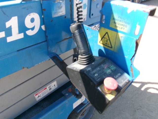 Used 2018 GENIE GS-1930 Scissor Lift