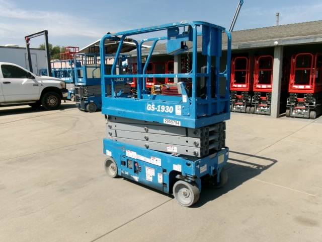Used 2018 GENIE GS-1930 Scissor Lift