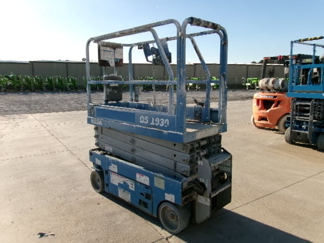 Used 2018 GENIE GS-1930 Scissor Lift