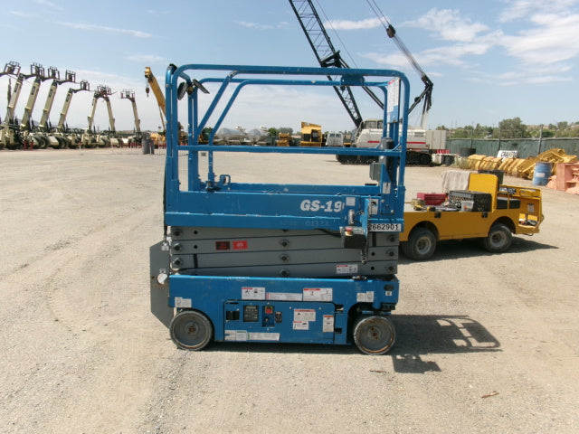 Used 2018 GENIE GS-1930 Scissor Lift