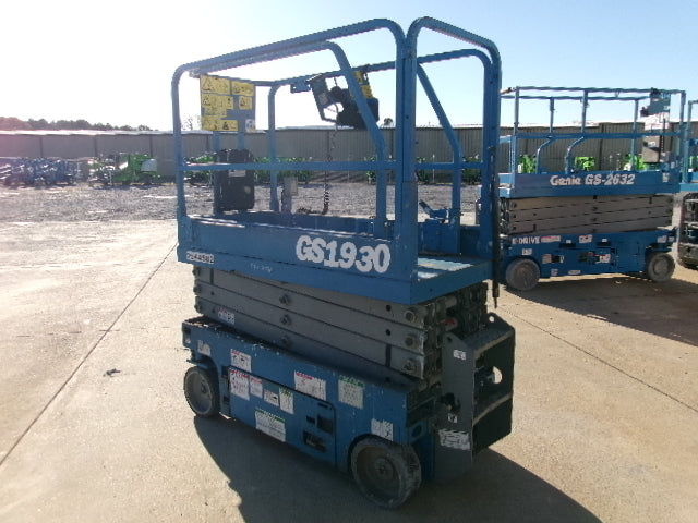 Used 2018 GENIE GS-1930 Scissor Lift