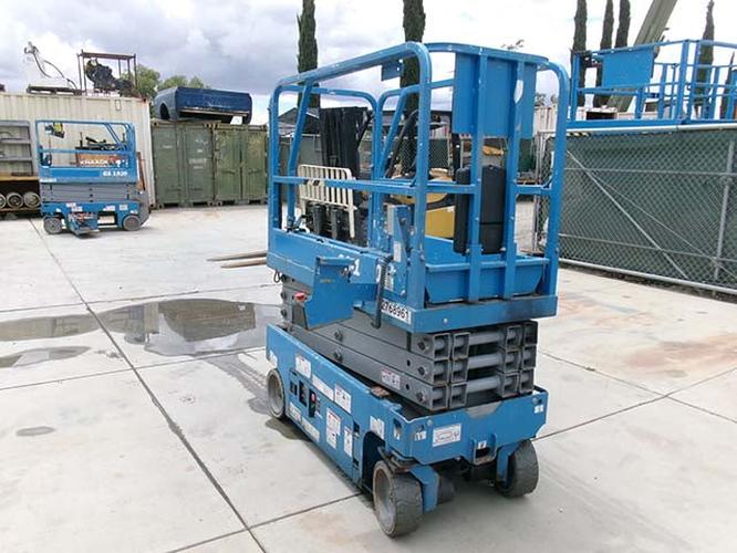 Used 2019 GENIE GS-1930 Scissor Lift, photo 3