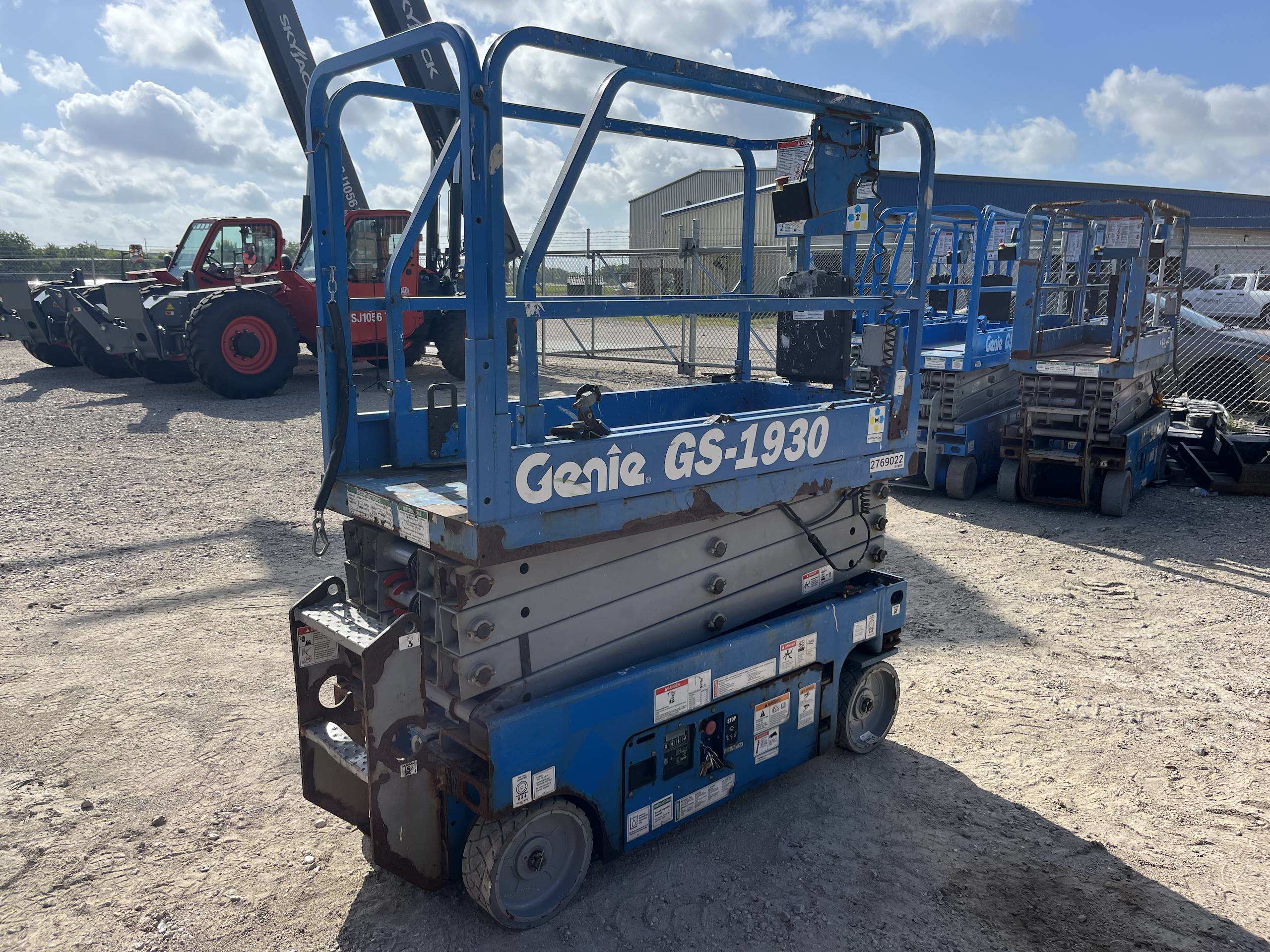 Used 2019 GENIE GS-1930 Scissor Lift