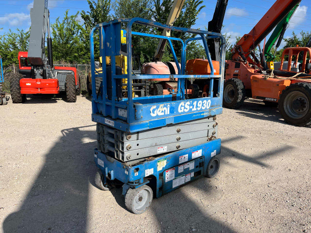 Used 2019 GENIE GS-1930 Scissor Lift