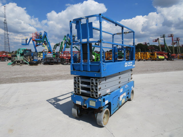 Used 2018 GENIE GS-2632 Scissor Lift