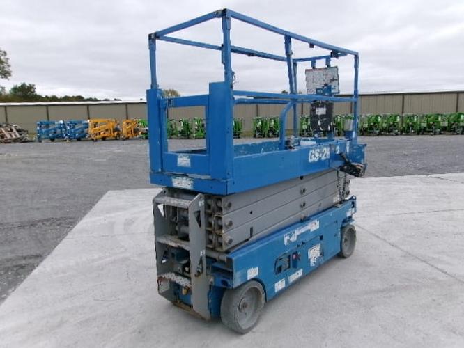 Used 2018 GENIE GS-2632 Scissor Lift, photo 3