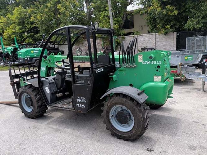Used 2016 GENIE GTH-5519 Telehandler Forklift, photo 3