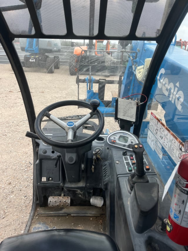Used 2019 GENIE GTH-5519 Telehandler Forklift