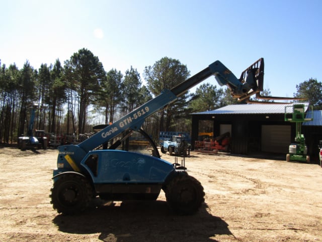 Used 2019 GENIE GTH-5519 Telehandler Forklift