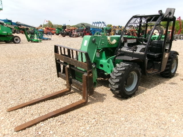 Used 2018 GENIE GTH-5519 Telehandler Forklift