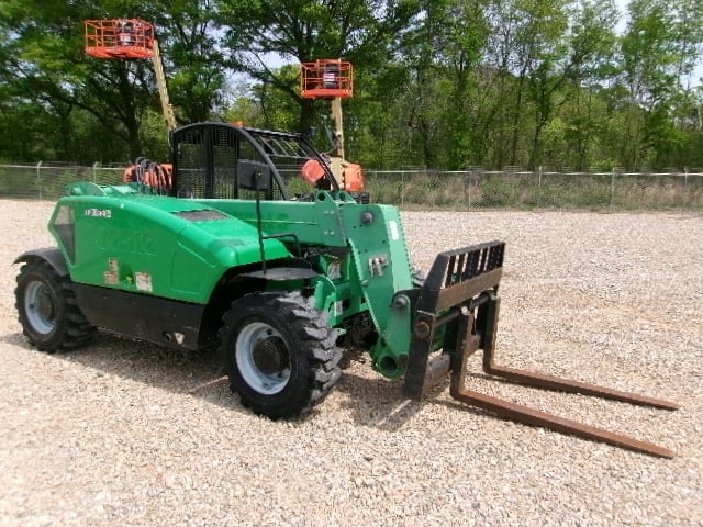 Used 2018 GENIE GTH-5519 Telehandler Forklift