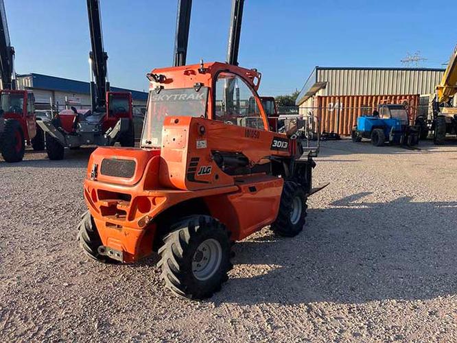Used 2020 SKYTRAK 3013 Telehandler Forklift, photo 5