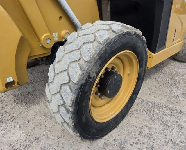 Used 2020 CAT TL1055D Telehandler Forklift