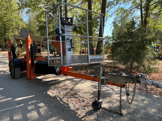 Used 2019 JLG T350 Towable Boom Lift, photo 3